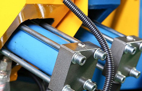 剪板機所需五金刀具的種類用途有哪些